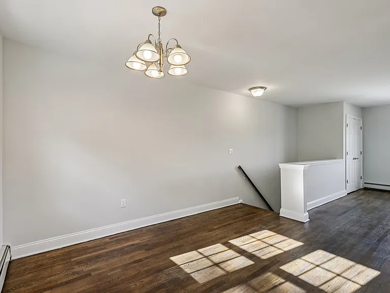 Kings Gardens Apartments — Photo 5