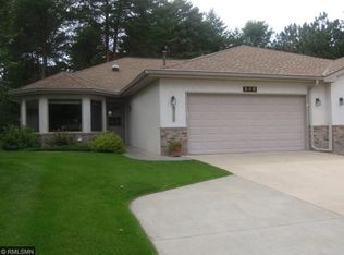 546 Timber Ct, Shakopee, MN 55379