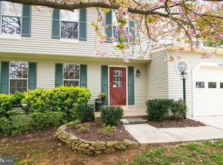 4937 Tallowwood Dr, Dumfries, VA 22025