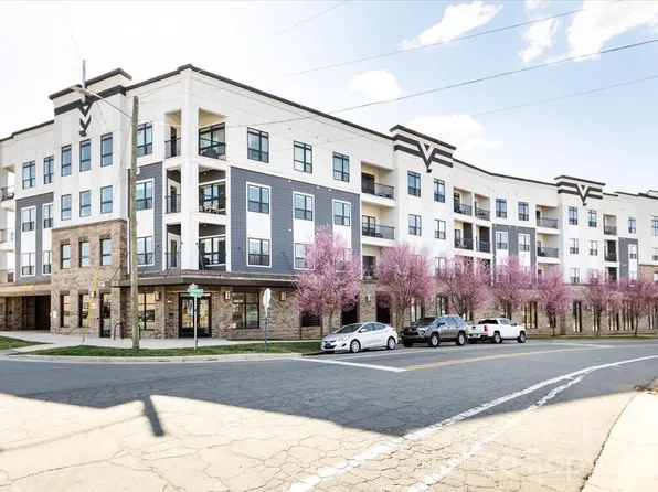 3630 N Davidson St, Charlotte, NC 28205