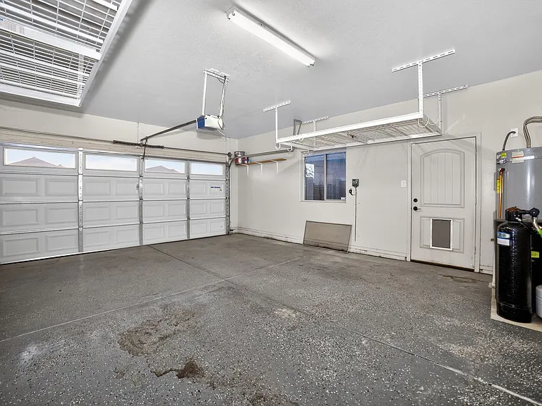 2523 S 41st Ave — Photo 25