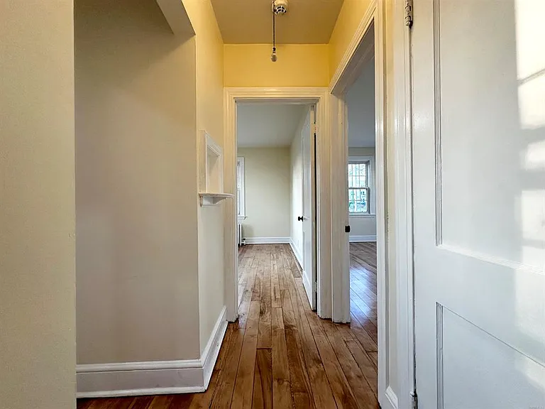 339 Thompson St #1 — Photo 18