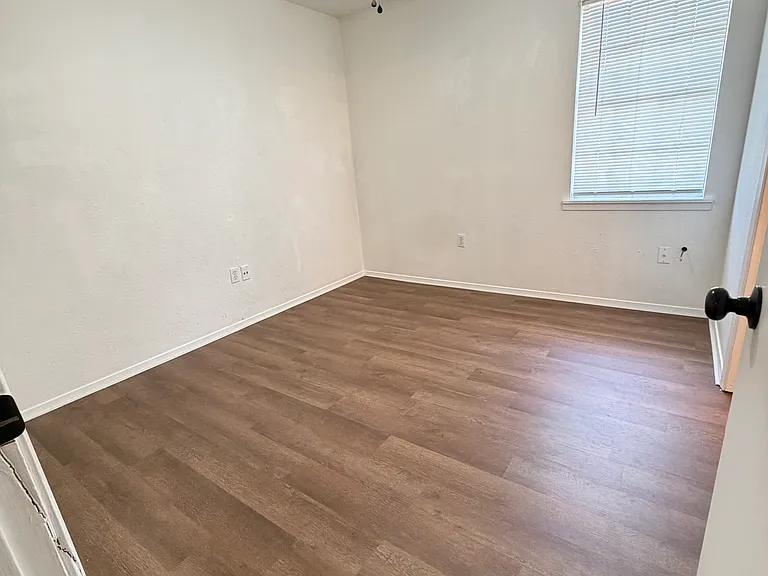 3427 S Garrett St #G — Photo 9