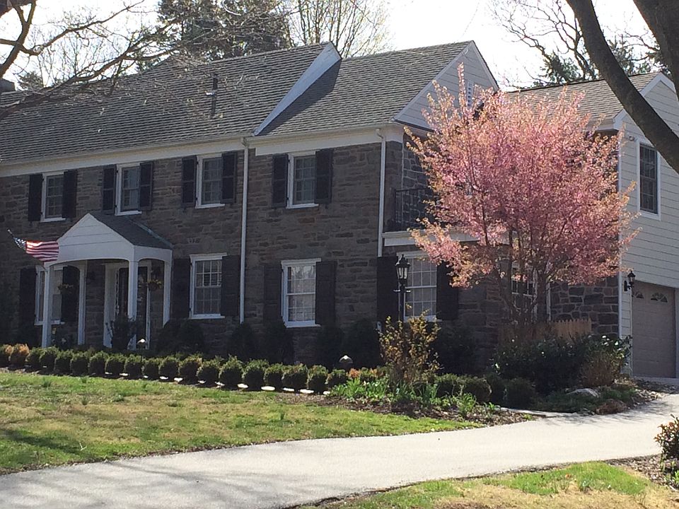 2nd image of 621 Montgomery School Ln