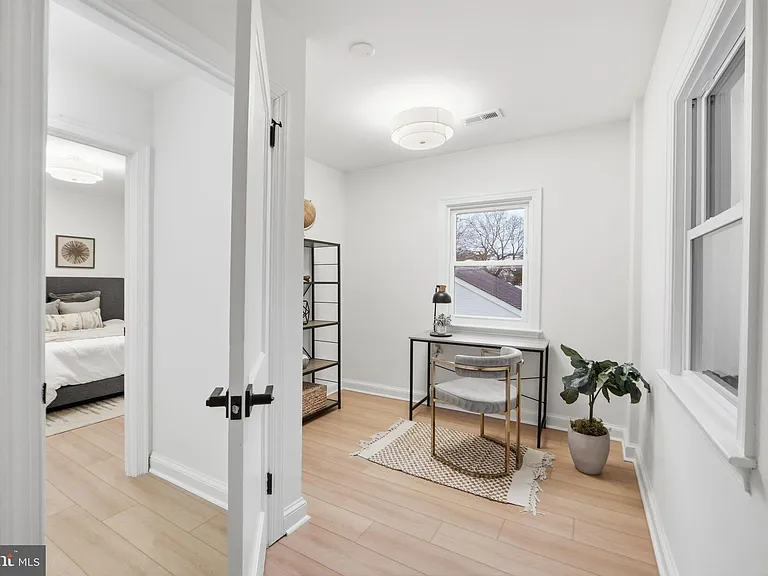 5520 N Capitol St NW — Photo 23
