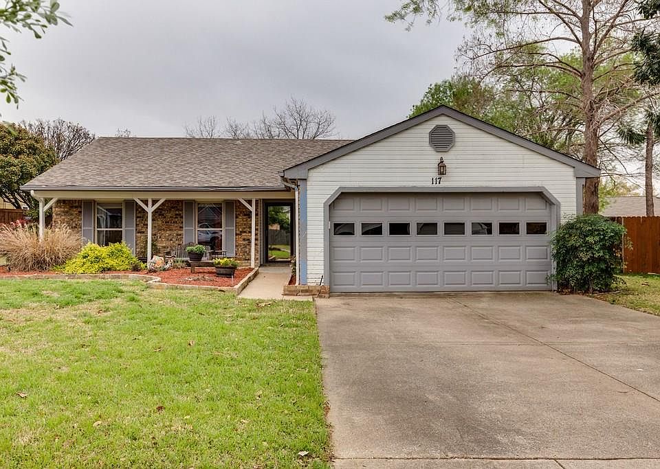 1st image of 117 Clove Ln