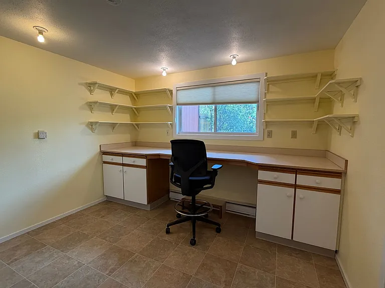 3702 Telluride Cir — Photo 13