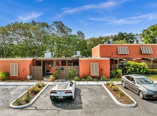 1489 Fairway Rd, Pembroke Pines, FL 33026