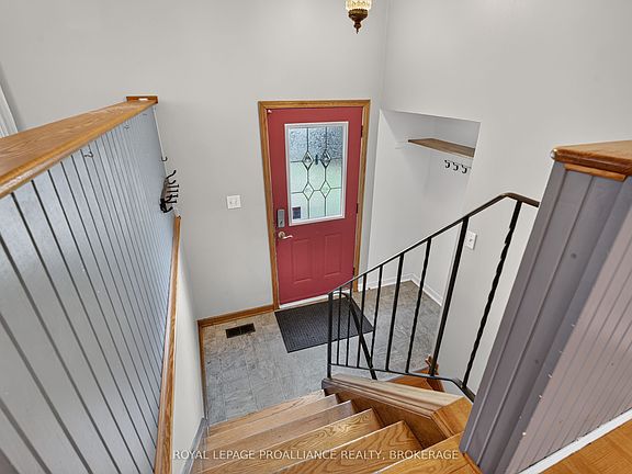 4th image of 247 Chelsea Rd