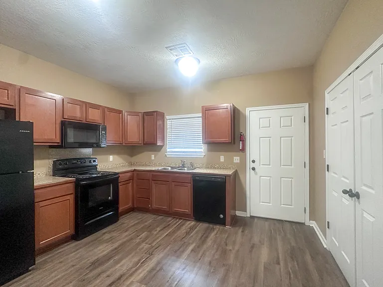 Kitchen and backdoor - 507 E Lagarange St, Lake Charles La - Listed by Homes for Rent in Lake Charles LA