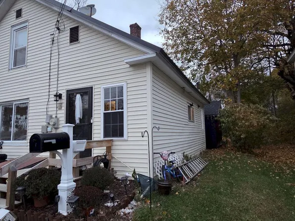 4 Sewall Street, Livermore Falls, ME 04254