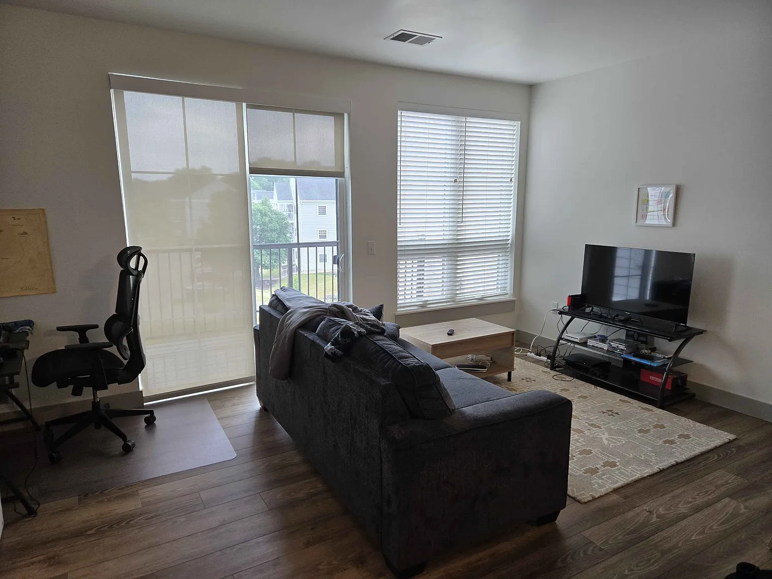 1 bed, 650 sqft, $1,700 — Photo 3
