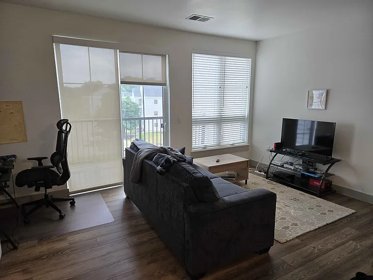 100 S Marietta St #303 — Photo 3