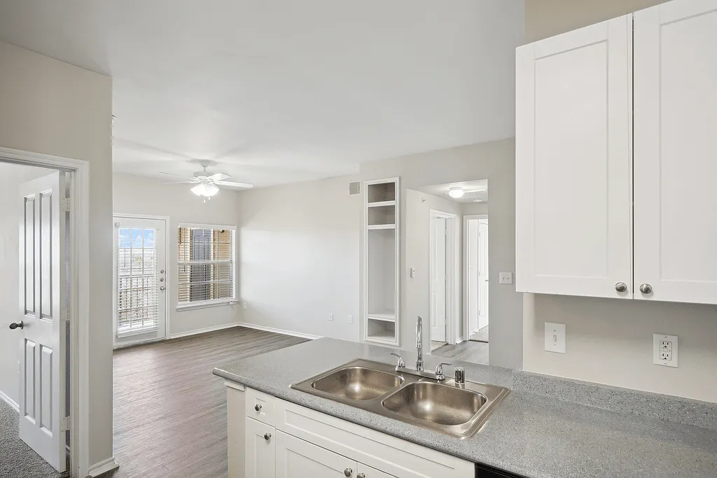Providence Place Apartment Homes — Photo 3