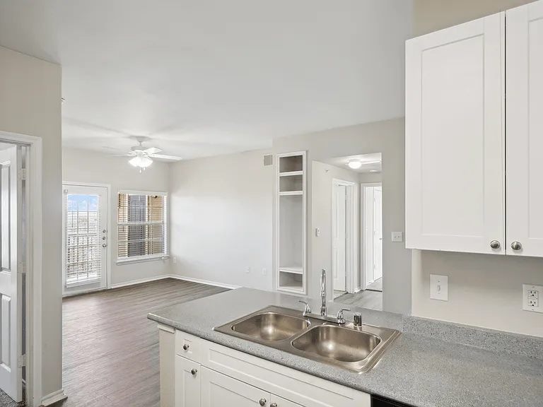 Providence Place Apartment Homes — Photo 3