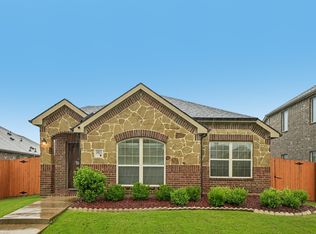 3011 Rosemount Ln, Heartland, TX 75126
