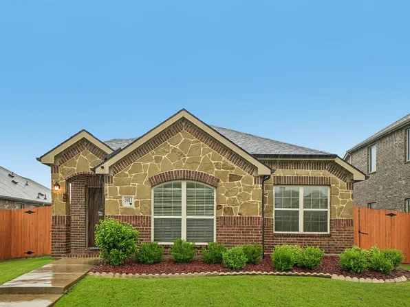 3011 Rosemount Ln, Heartland, TX 75126