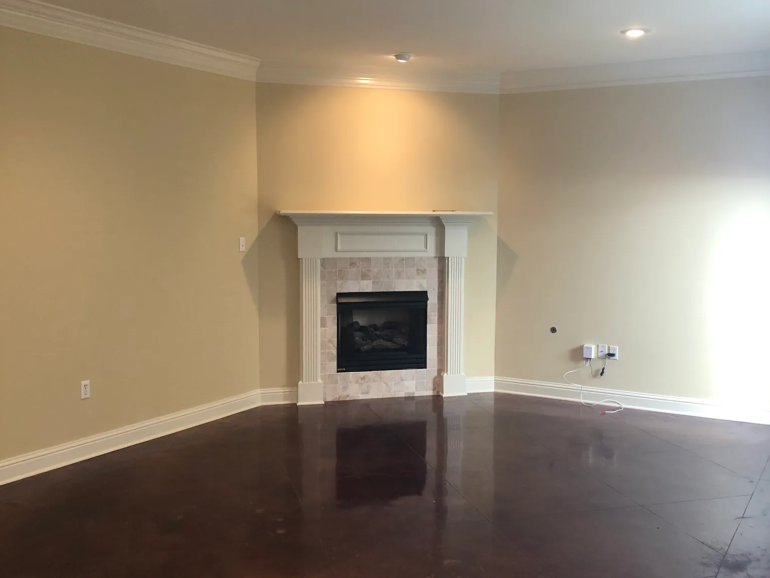 3 bed, 3366 sqft, $3,500 — Photo 3