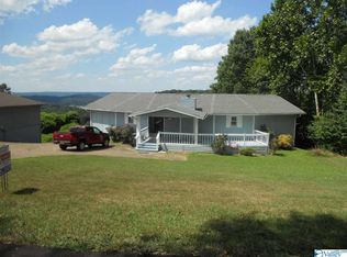 145 Rainbow Cir, Albertville, AL 35950