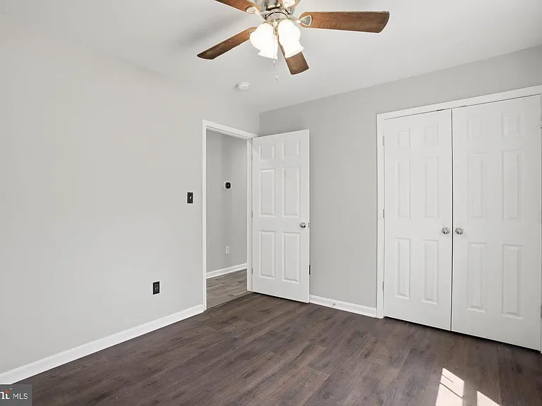 283 Shorewood Dr — Photo 20