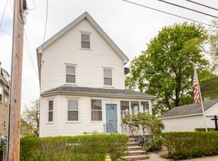 230 Roslindale Ave, Boston, MA 02131