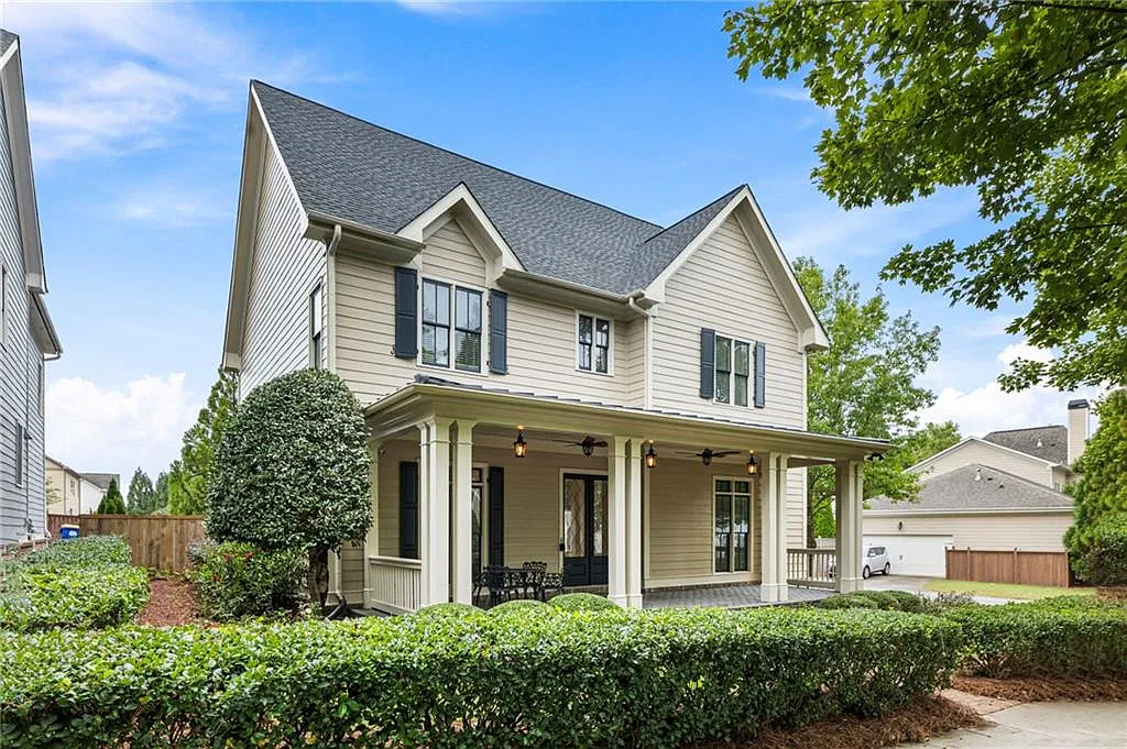 5 bed, 5.0 bath, 3364 sqft, $5,000 — Photo 3