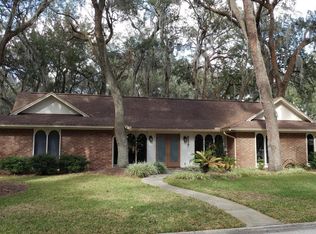 8327 Hidden Lake Dr S, Jacksonville, FL 32216