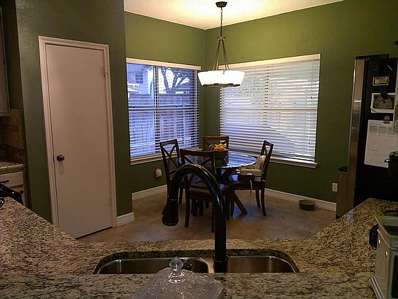 5th image of 11031 Winspring Dr