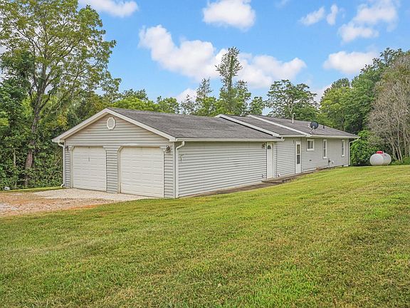 4th image of 731 Mahan Rd