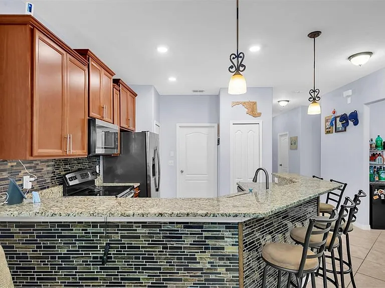 1511 Trailwater St — Photo 10