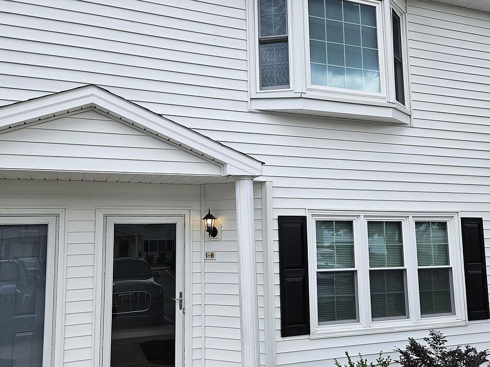 1st image of 3344 Landmark Street #I6