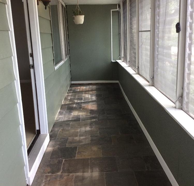 2nd image of 207 S Bartlett Rd