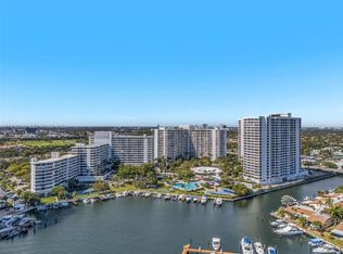 2500 Parkview Dr APT 1909, Hallandale, FL 33009