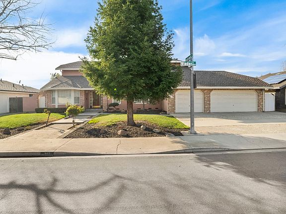 2nd image of 3913 Viader Dr