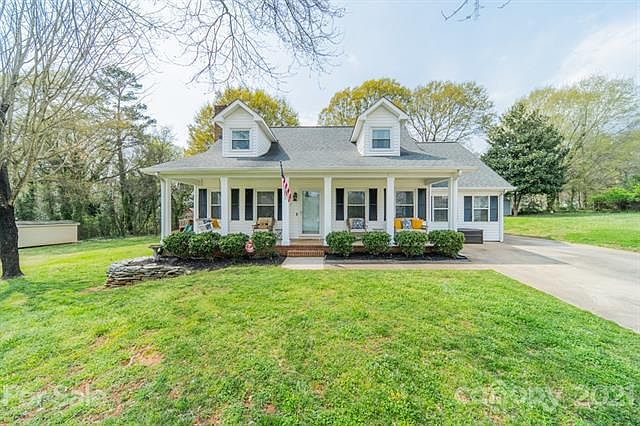 1st image of 1416 Abbey Place Dr