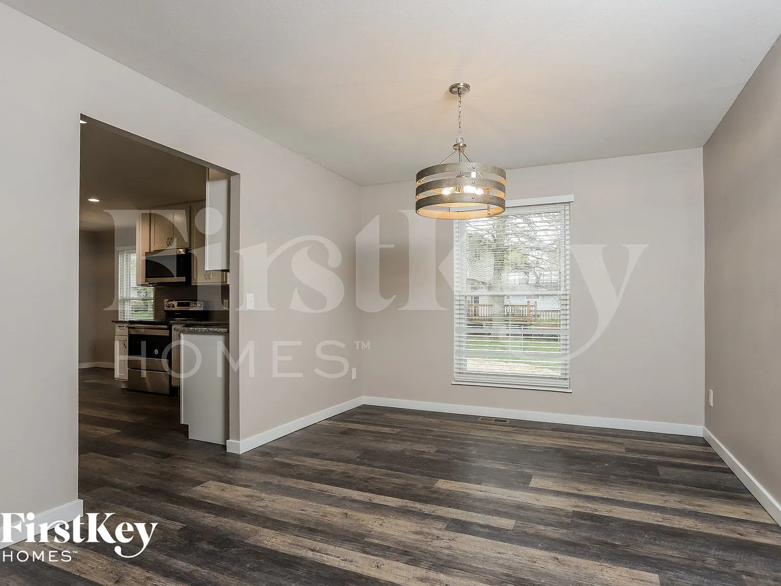 3 bed, 2.5 bath, 2774 sqft, $2,845 — Photo 4