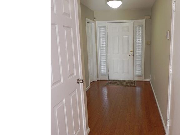 2nd image of 4 Camellia Ct