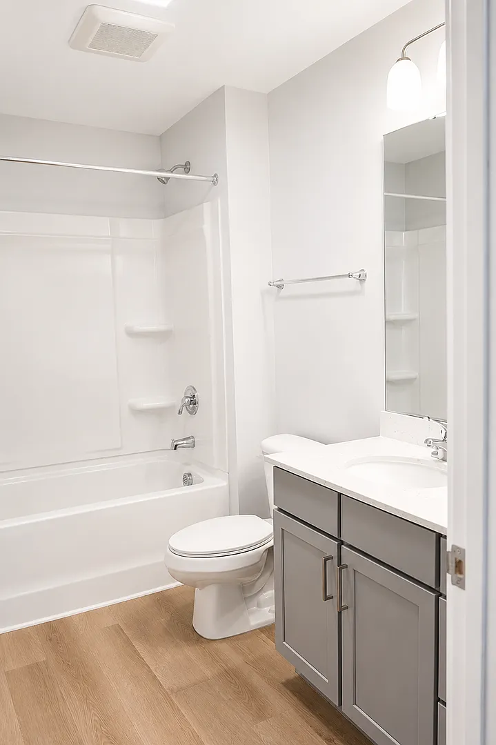 3303 Rozelles Ferry Rd — Photo 2