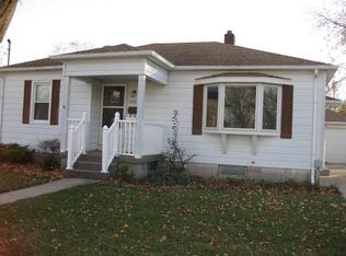 2008 Fremont St, Bay City, MI 48708