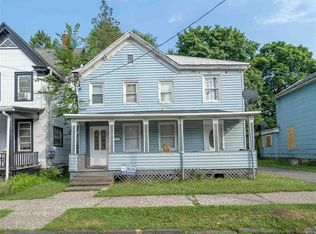 78 Henry St, Kingston, NY 12401