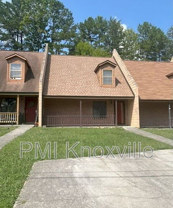 1st image of 4427 Townhouse Way