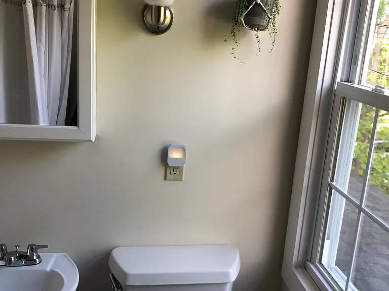 25 Pearl St #2 — Photo 10
