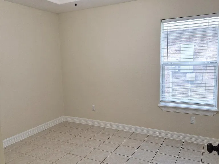 218 Majestic Oak Cir — Photo 11
