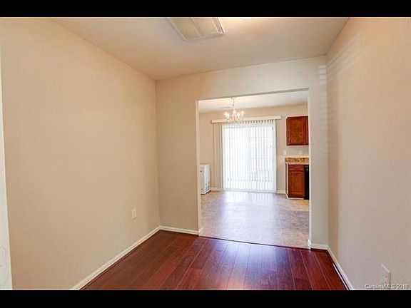 5th image of 3125 Osceola Ln