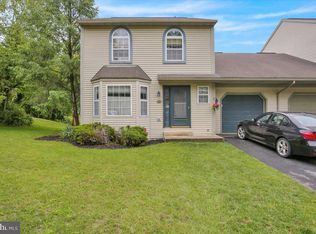 11 Sabrina St, Wernersville, PA 19565