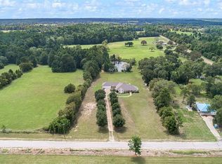 14 Jameson Rd, Huntsville, TX 77320