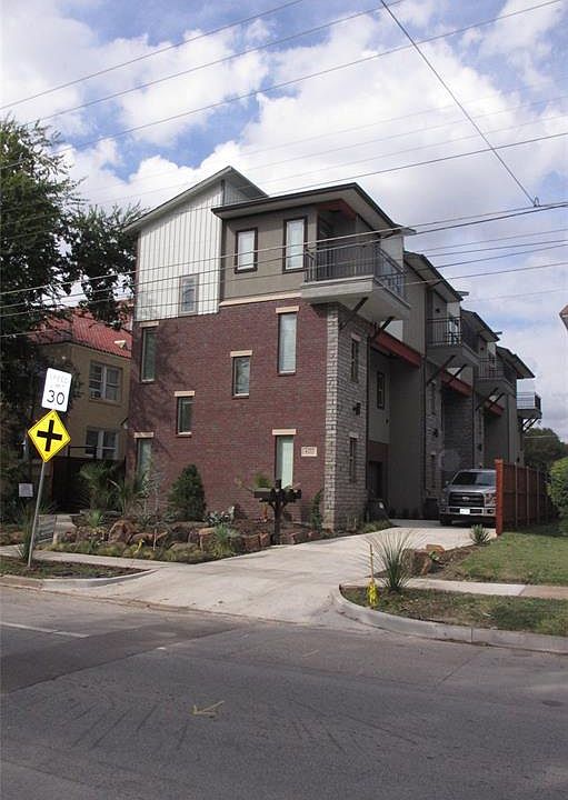 1st image of 4223 Wycliff Ave Unit 2