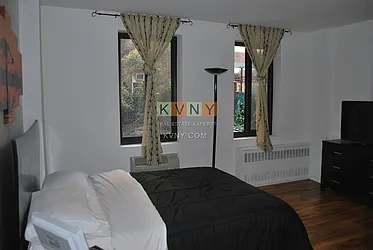 Rented by KVNY Soho