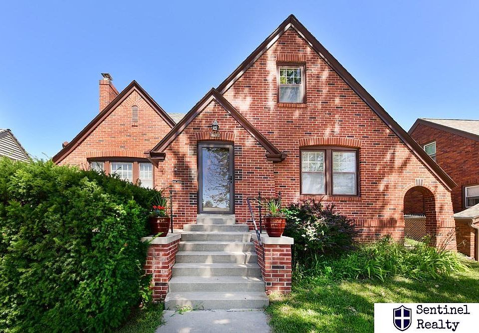 1st image of 4212 Shirley St