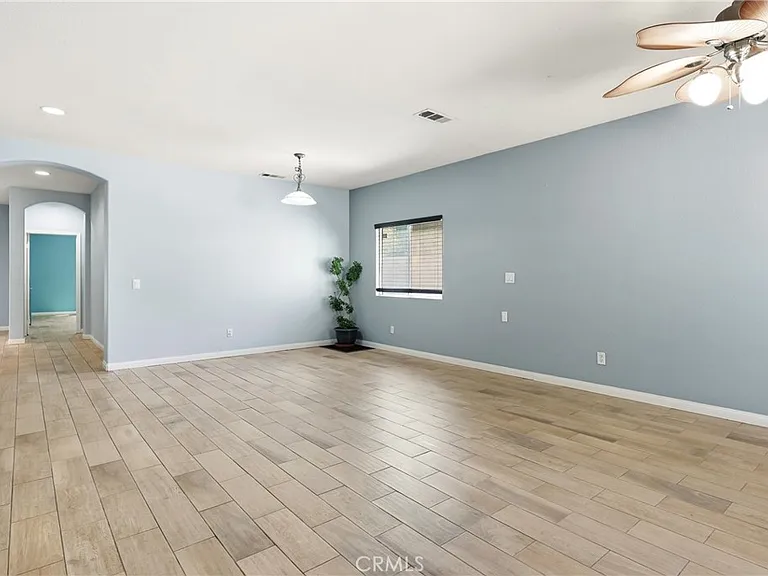 44154 Coral Dr — Photo 3